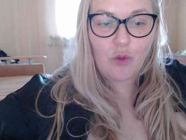 Pretty_NYUSHA webcam