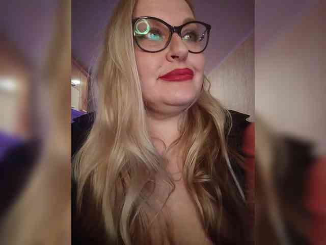 Pretty_NYUSHA webcam