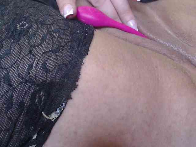 Pretty_NYUSHA webcam