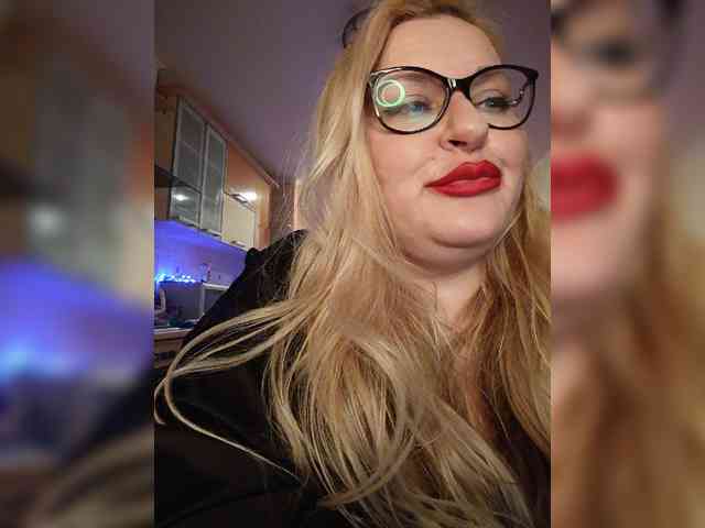 Pretty_NYUSHA webcam