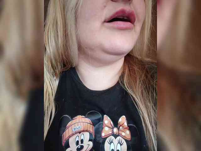 Pretty_NYUSHA webcam