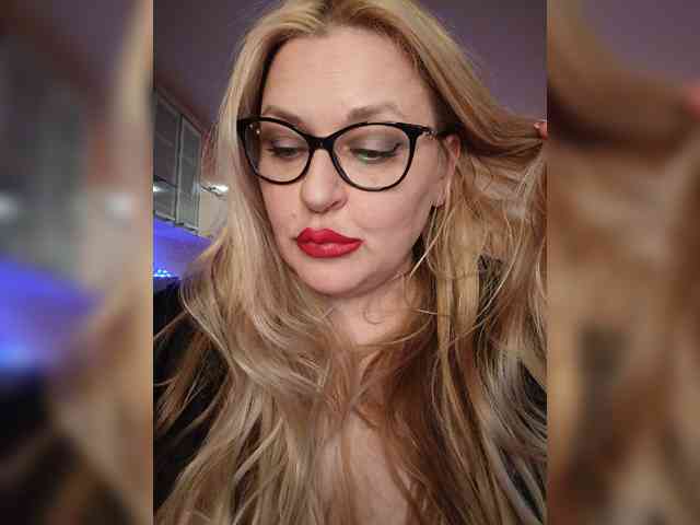 Pretty_NYUSHA webcam