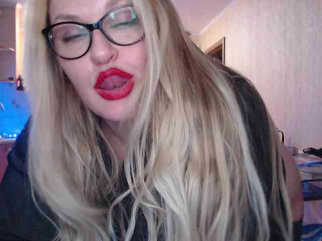 WifeyNusha WifeyNusha