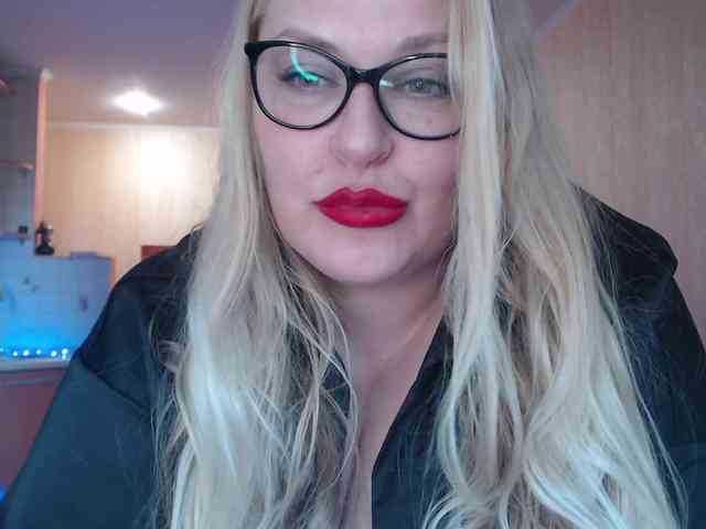 Pretty_NYUSHA webcam