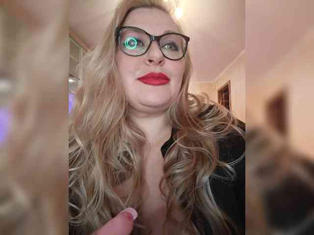 Pretty_NYUSHA webcam