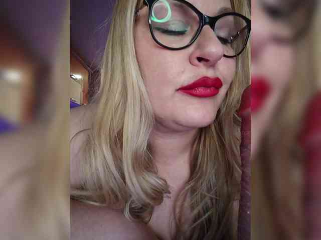 Pretty_NYUSHA webcam