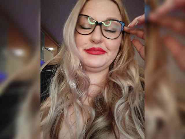 Pretty_NYUSHA webcam