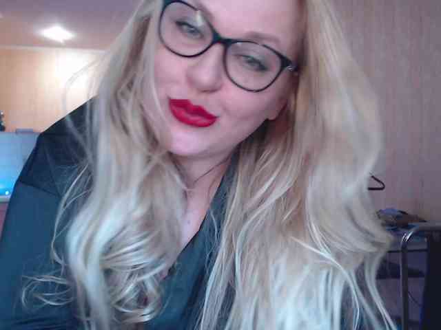 Pretty_NYUSHA webcam