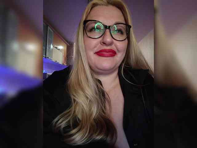 Pretty_NYUSHA webcam