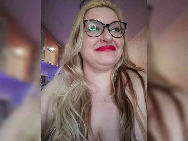 Pretty_NYUSHA webcam