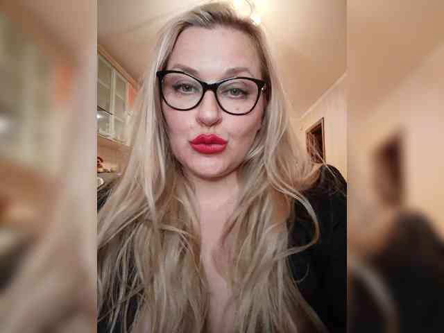 Pretty_NYUSHA