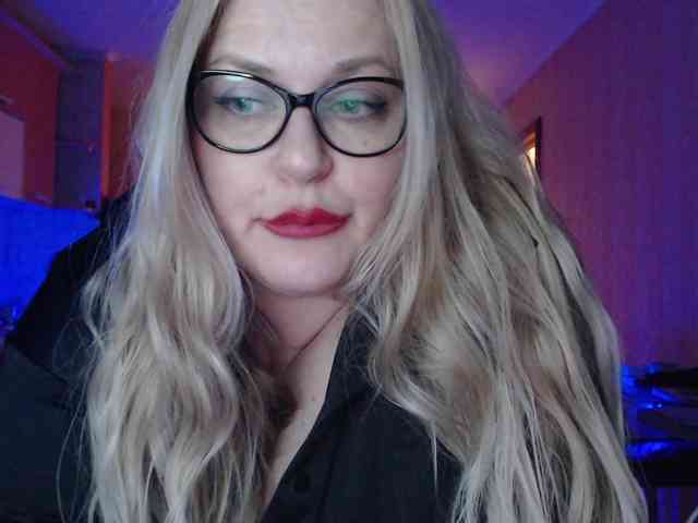 Pretty_NYUSHA webcam