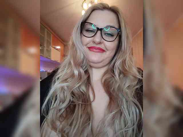 Pretty_NYUSHA webcam