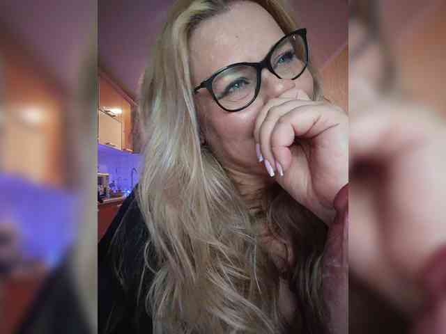 Pretty_NYUSHA webcam