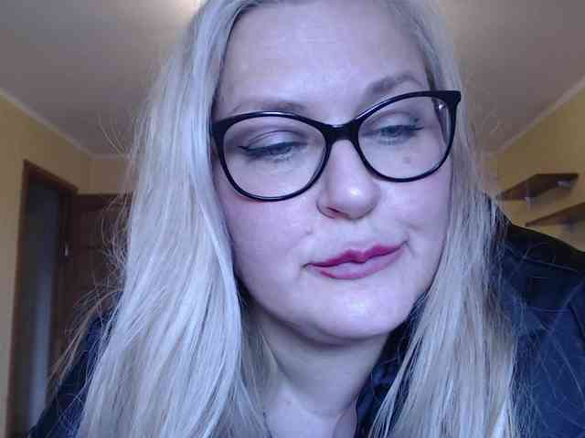 Pretty_NYUSHA webcam