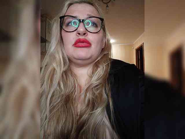 Pretty_NYUSHA webcam