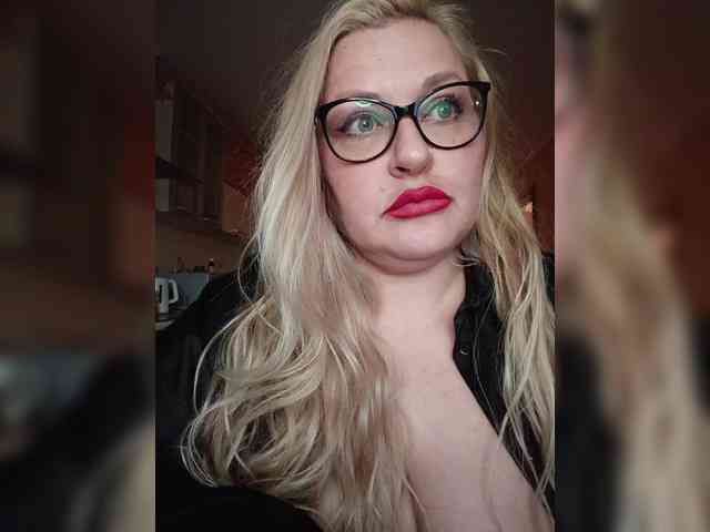 Pretty_NYUSHA webcam