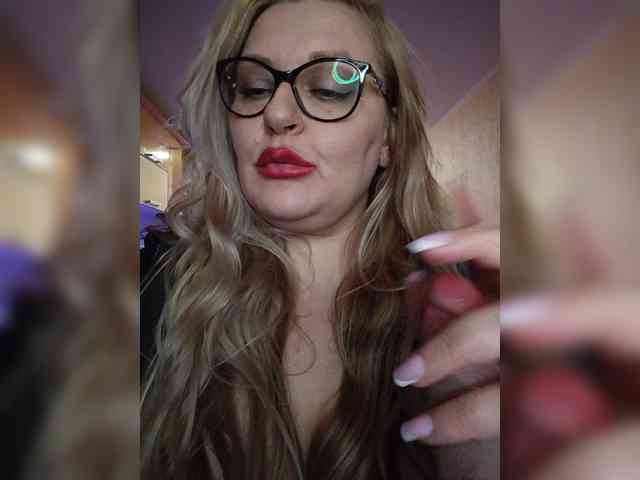 Pretty_NYUSHA webcam