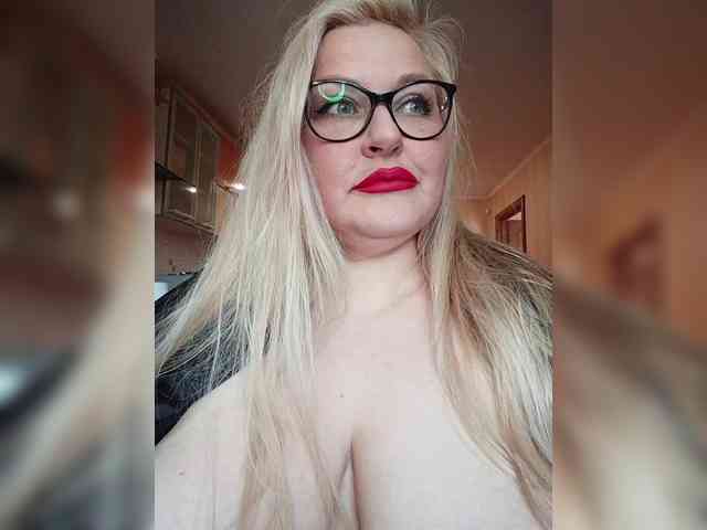 Pretty_NYUSHA webcam