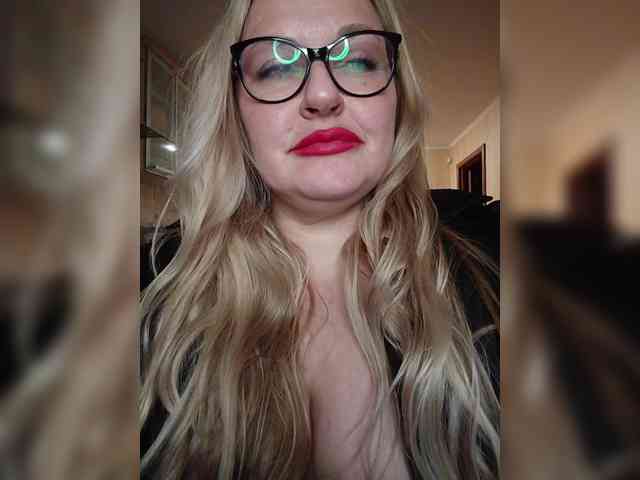 Pretty_NYUSHA webcam