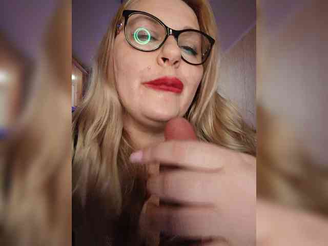 Pretty_NYUSHA webcam