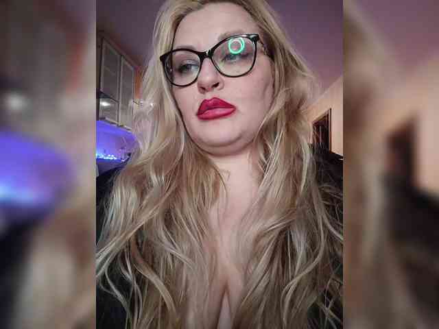 Pretty_NYUSHA webcam