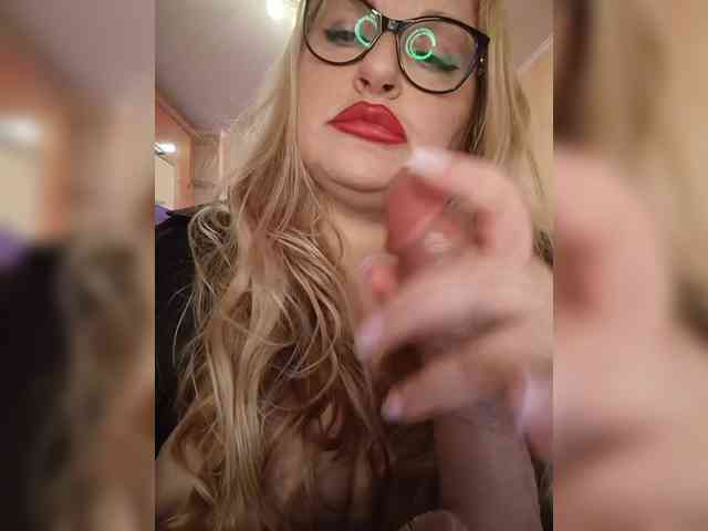 Pretty_NYUSHA webcam