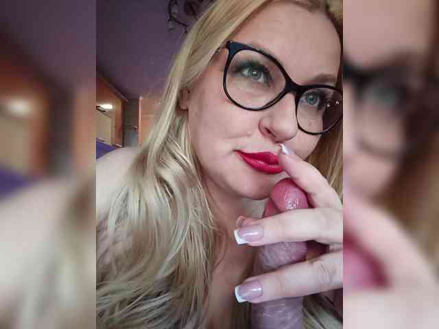 Pretty_NYUSHA webcam