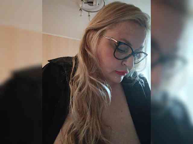 WifeyNusha WifeyNusha