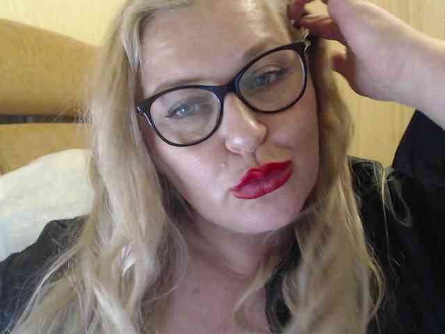 Pretty_NYUSHA webcam