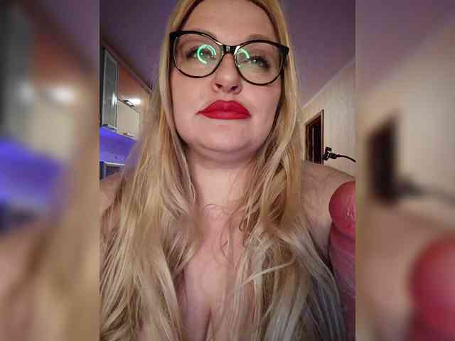 Pretty_NYUSHA webcam