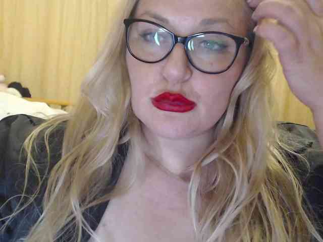Pretty_NYUSHA webcam
