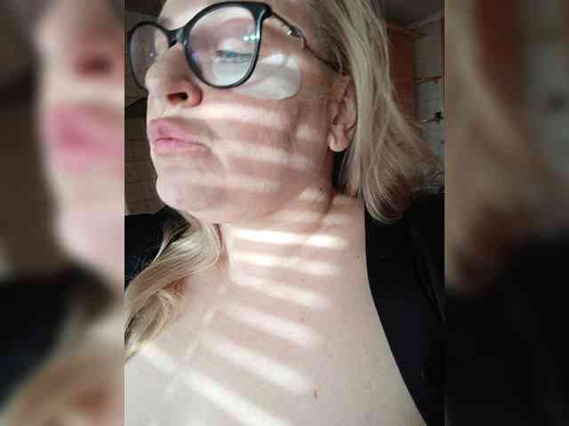 WifeyNusha