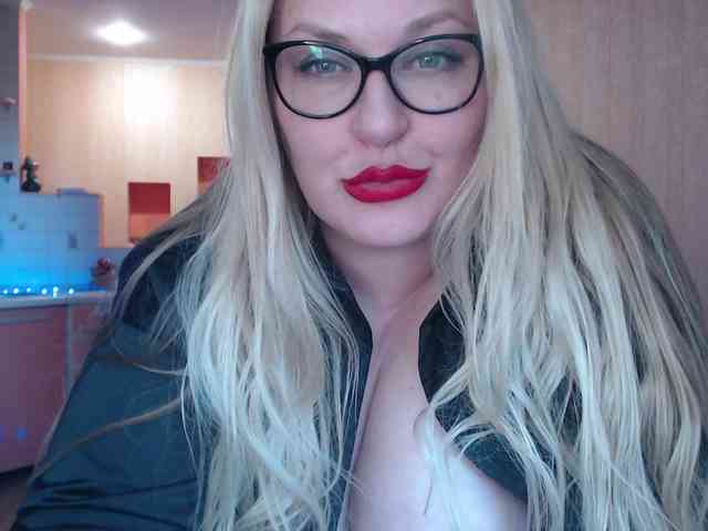 Pretty_NYUSHA webcam