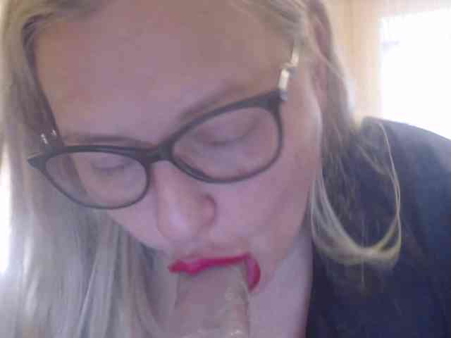Pretty_NYUSHA webcam