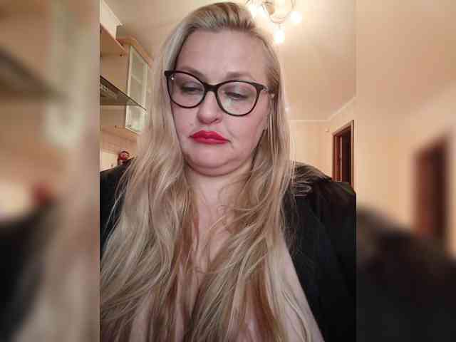 WifeyNusha