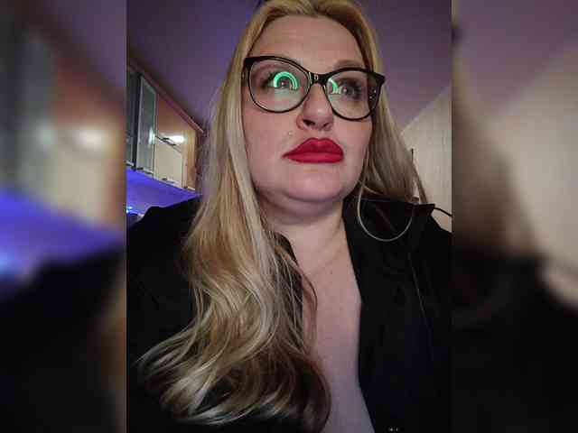 Pretty_NYUSHA webcam