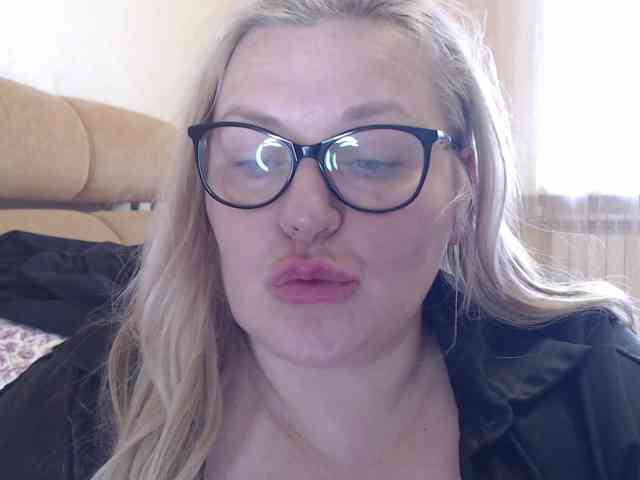 Pretty_NYUSHA webcam