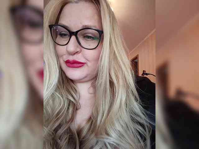 Pretty_NYUSHA webcam