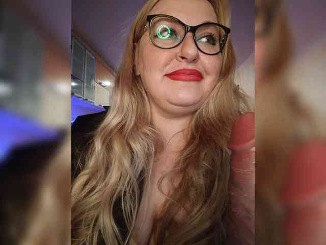 Pretty_NYUSHA webcam