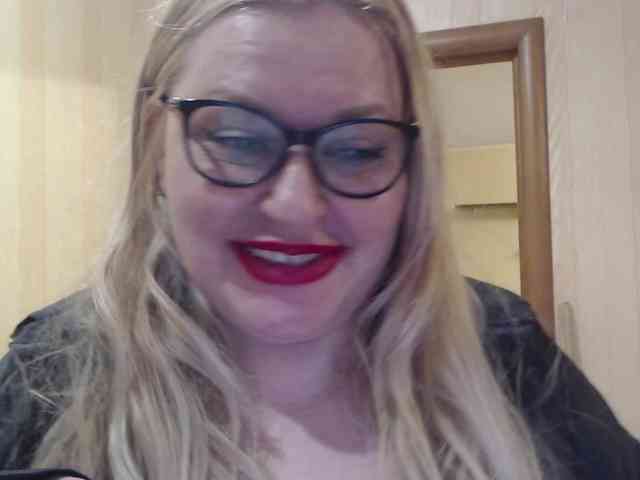 Pretty_NYUSHA webcam