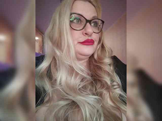 Pretty_NYUSHA webcam