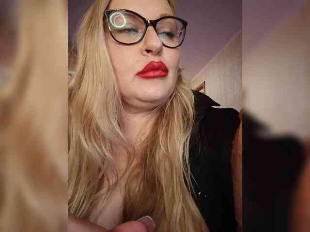 Pretty_NYUSHA webcam