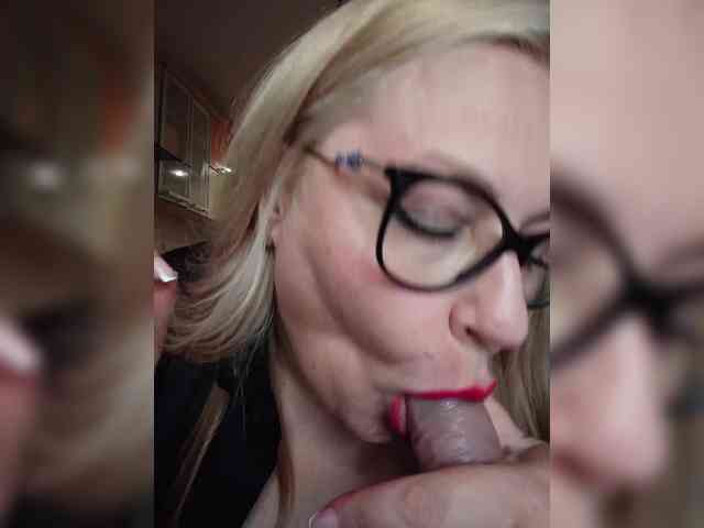 WifeyNusha Live Webcam on BongaCams