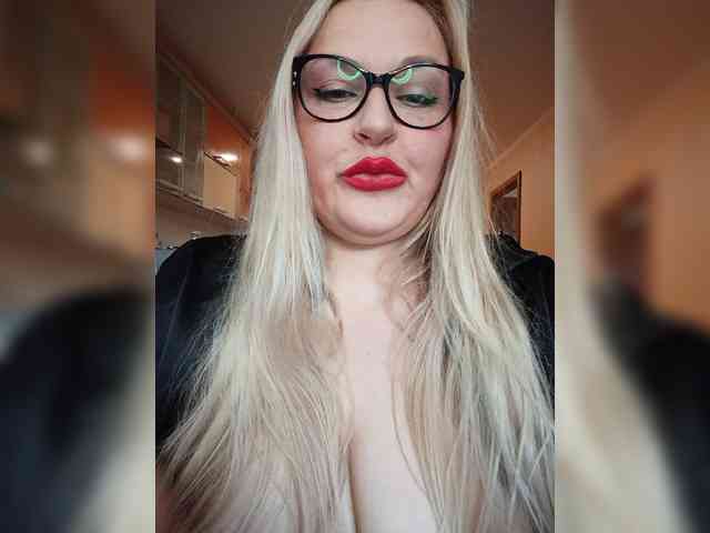 Pretty_NYUSHA webcam