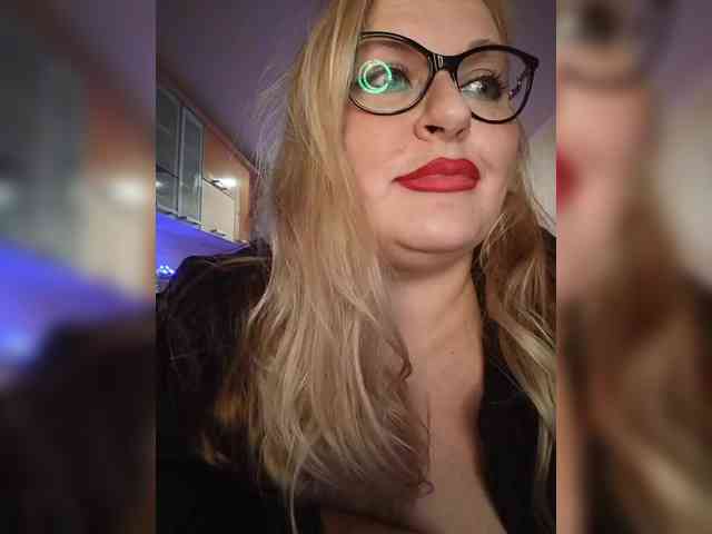 Pretty_NYUSHA webcam