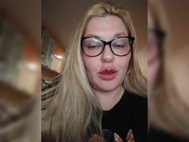 Pretty_NYUSHA webcam