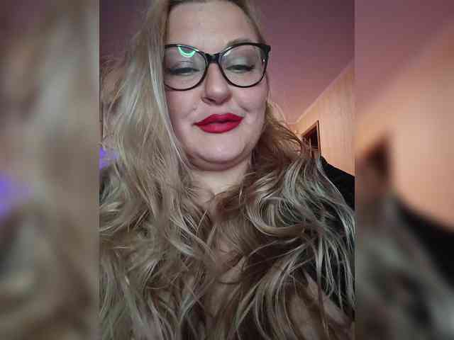 Pretty_NYUSHA webcam