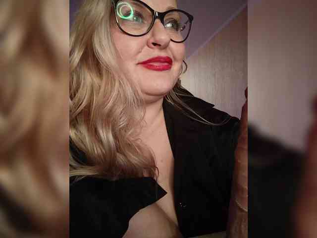 Pretty_NYUSHA webcam