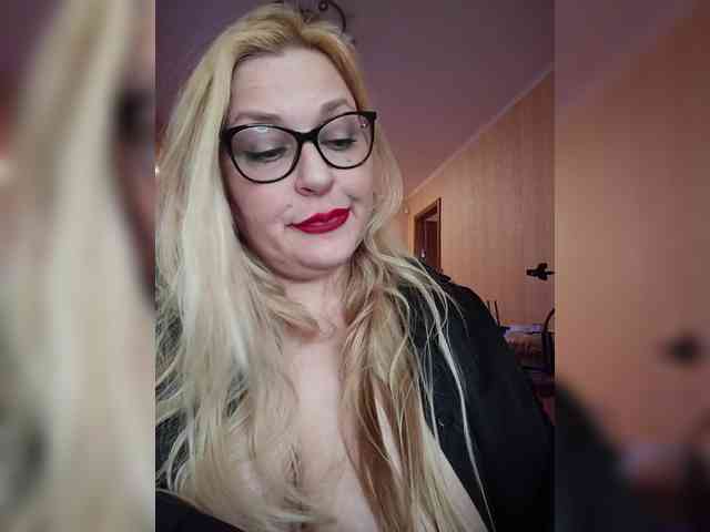 Pretty_NYUSHA webcam